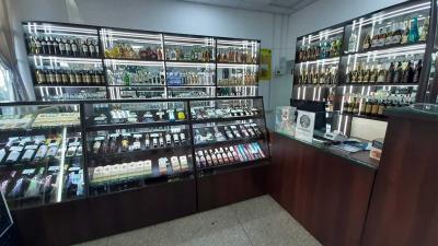 Витрины для продуктового магазина